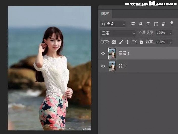 Photoshop巧用内容识别工具给人物进行缩放